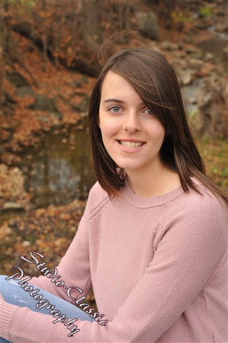 Allison_Senior_Portrait